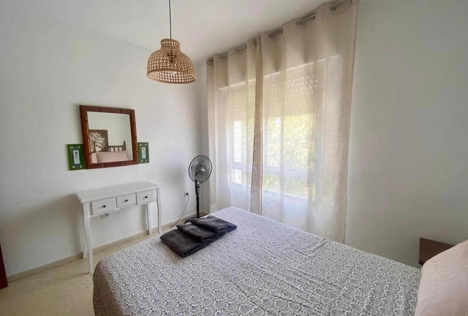아파트 Apartamento Geminis Vista - Wifi - Parking 엘푸에르토데산타마리아 스페인
